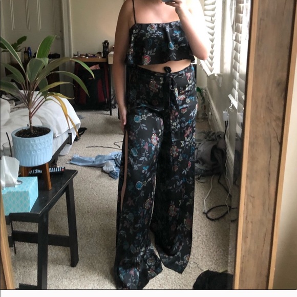Pants - Floral two piece pant set